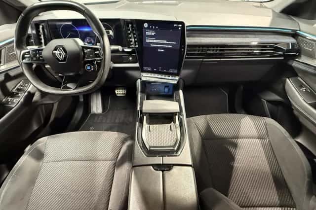 Renault Espace (2024) thumbnail 3