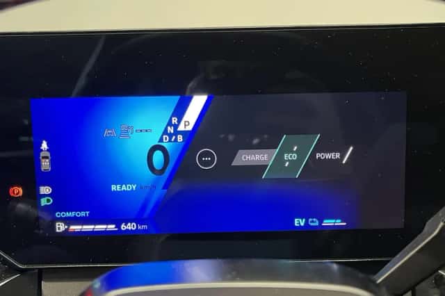 Renault Clio (2026) thumbnail 4