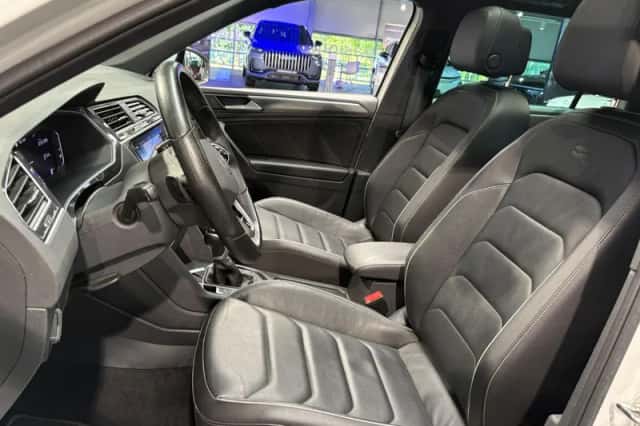 Volkswagen Tiguan (2023) thumbnail 5