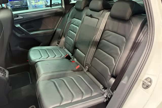 Volkswagen Tiguan (2023) thumbnail 6