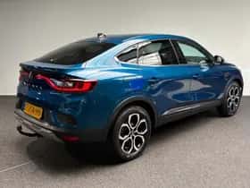 Renault Arkana (2023) thumbnail 2