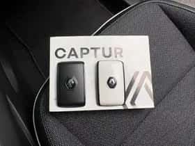 Renault Captur (2022) thumbnail 11