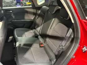 Renault Captur (2022) thumbnail 6