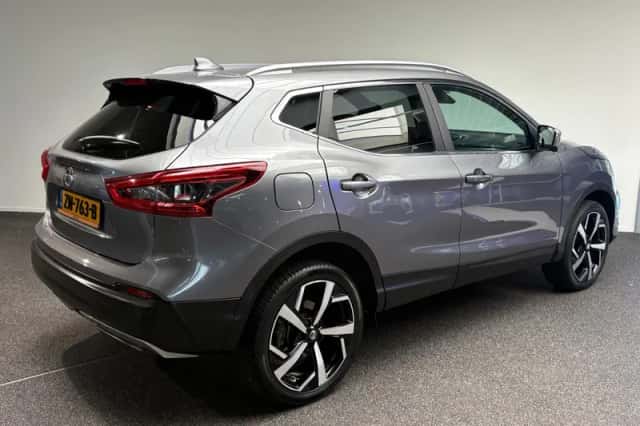 Nissan Qashqai (2019) thumbnail 2