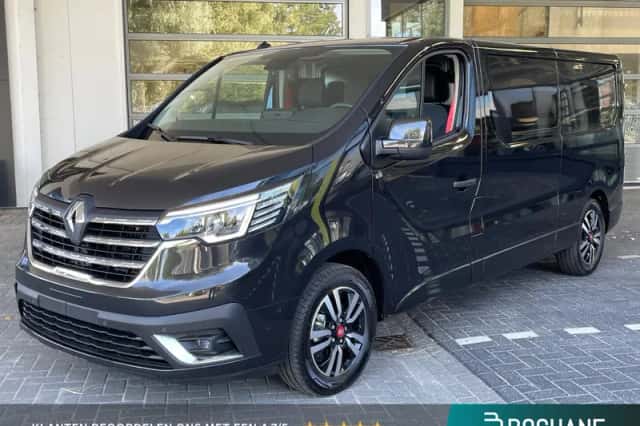 Renault Trafic (2025) thumbnail 1