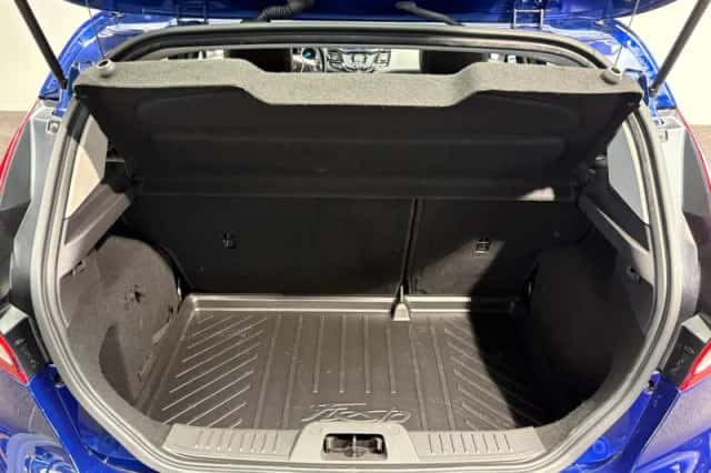 Ford Fiesta (2017) thumbnail 6