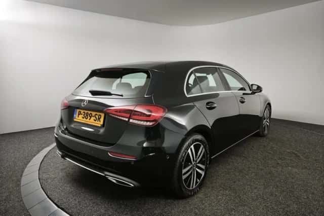 Mercedes-Benz A-Klasse (2022) thumbnail 2