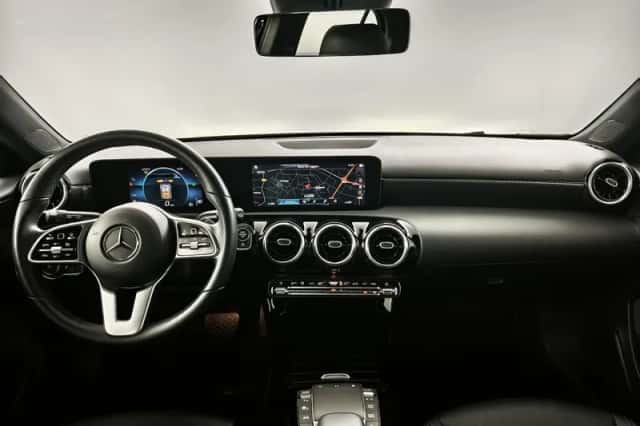 Mercedes-Benz A-Klasse (2022) thumbnail 3