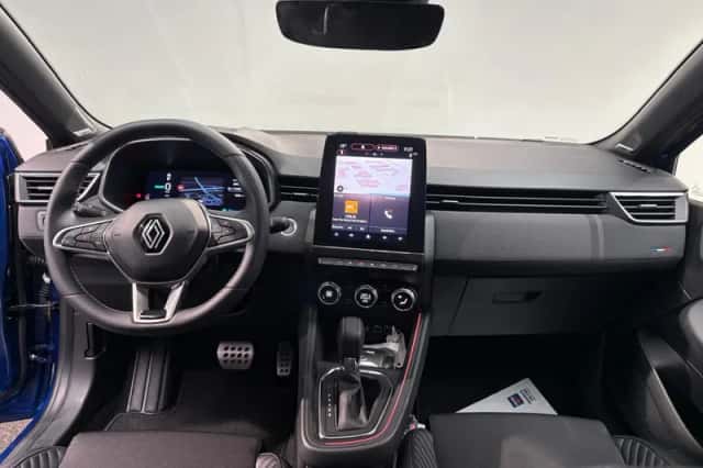 Renault Clio (2024) thumbnail 3