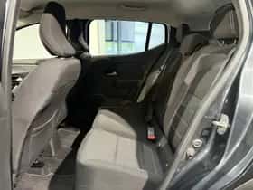 Dacia Sandero Stepway (2023) thumbnail 8