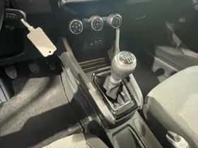 Renault Clio (2024) thumbnail 22