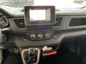 Renault Trafic (2024) thumbnail 18