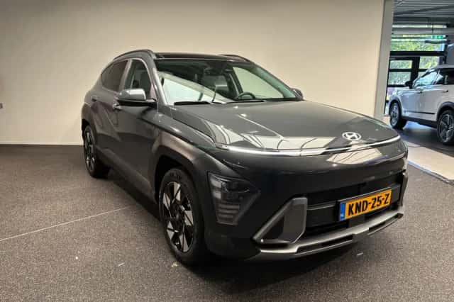 Hyundai Kona (2025) thumbnail 5