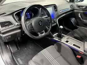 Renault Mégane (2019) thumbnail 23