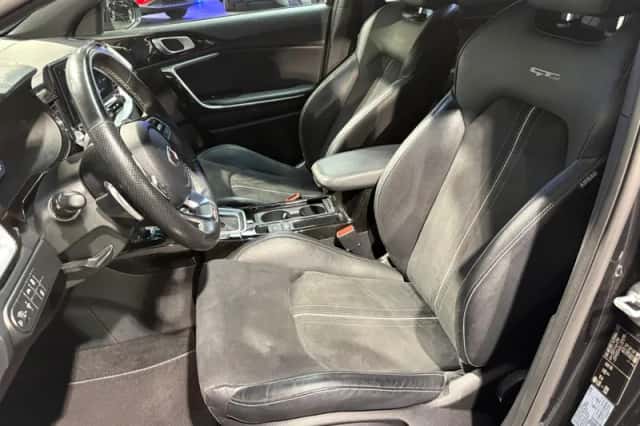 Kia Proceed (2020) thumbnail 5