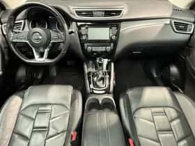Nissan Qashqai (2021) thumbnail 3