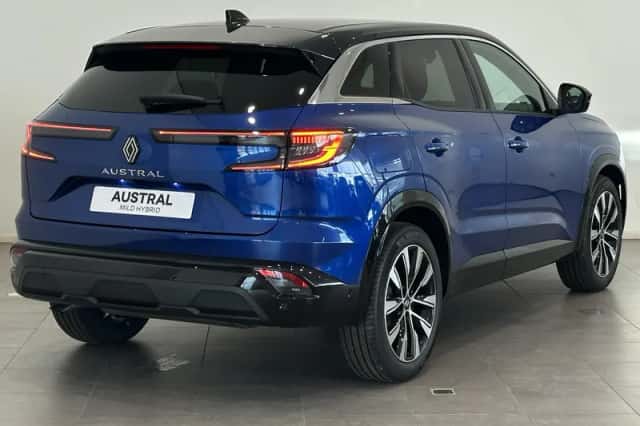 Renault Austral (2025) thumbnail 2