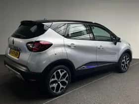 Renault Captur (2019) thumbnail 2