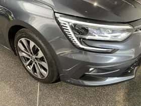 Renault Mégane (2024) thumbnail 24