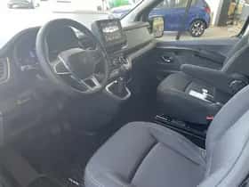 Renault Trafic (2024) thumbnail 21