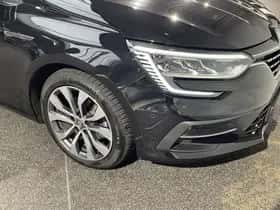 Renault Mégane (2023) thumbnail 25