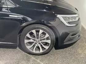 Renault Mégane (2023) thumbnail 26