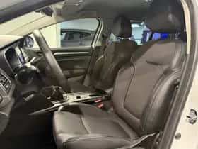 Renault Mégane (2022) thumbnail 7