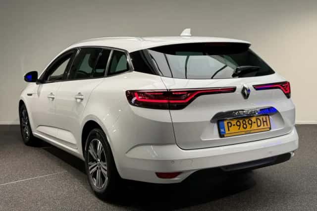 Renault Mégane (2022) thumbnail 6