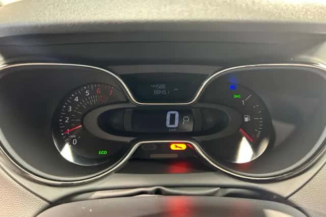 Renault Captur (2019) thumbnail 4