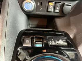 Nissan Leaf (2019) thumbnail 11