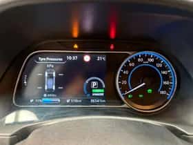 Nissan Leaf (2019) thumbnail 4