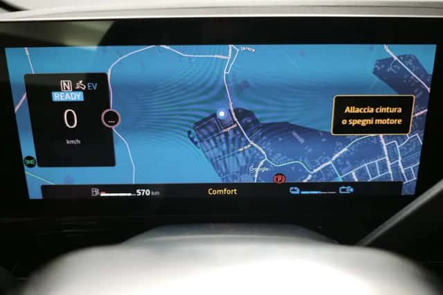Renault Austral (2024) thumbnail 4