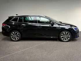 Renault Mégane (2023) thumbnail 15