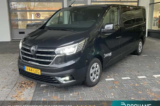 Renault Trafic (2025) thumbnail 1