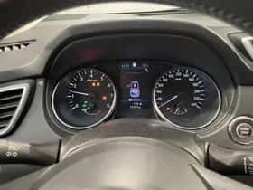 Nissan Qashqai (2020) thumbnail 4