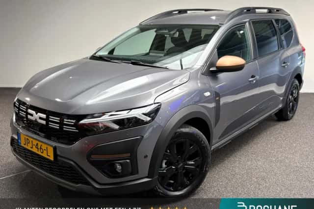 Dacia Jogger (2025) thumbnail 1