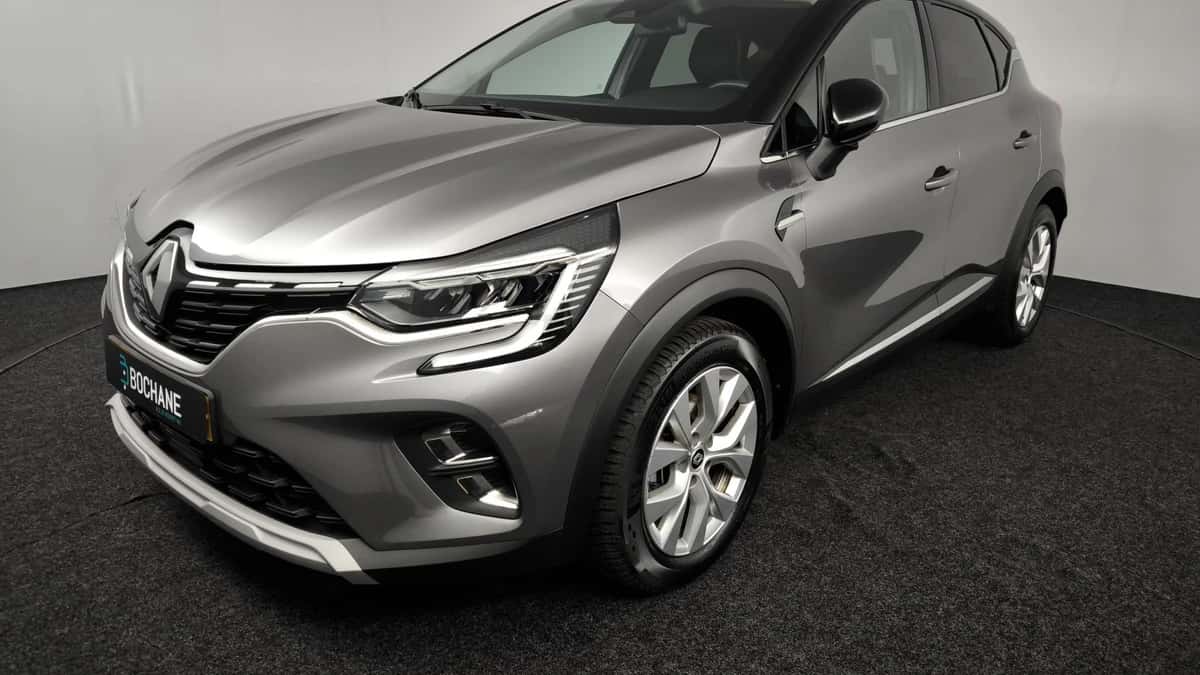 Renault Captur (2022) — foto 1
