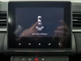 Renault Captur (2022) thumbnail 12