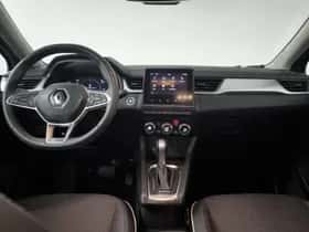 Renault Captur (2022) thumbnail 3