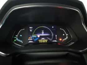 Renault Captur (2022) thumbnail 4