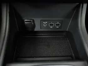 Renault Captur (2022) thumbnail 33