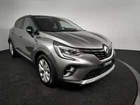 Renault Captur (2022) thumbnail 5
