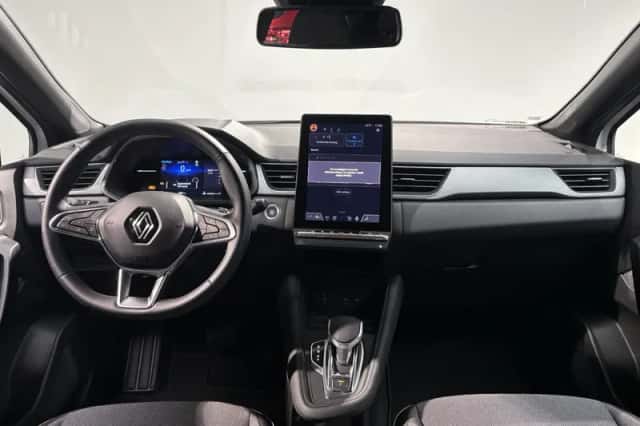 Renault Captur (2025) thumbnail 2