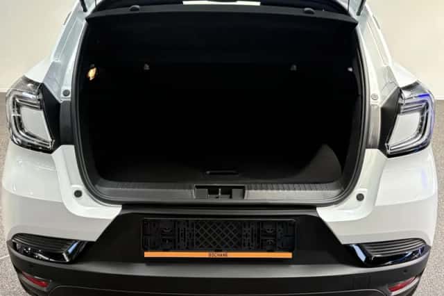 Renault Captur (2025) thumbnail 6