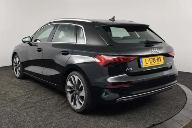 Audi A3 (2021) thumbnail 6