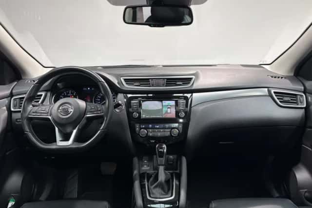 Nissan Qashqai (2021) thumbnail 3