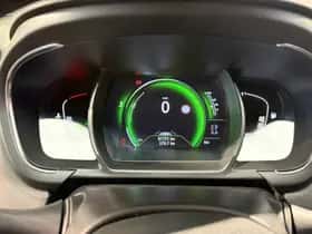 Renault Grand Scénic (2017) thumbnail 4