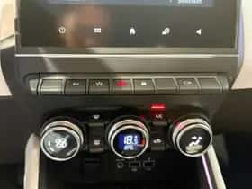 Renault Clio (2022) thumbnail 10