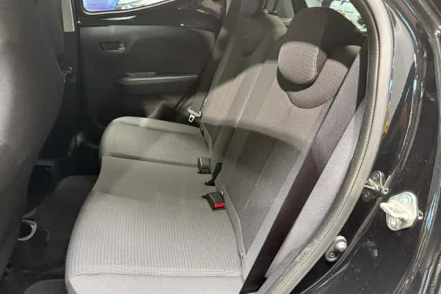 Toyota Aygo (2021) thumbnail 6