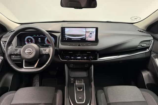 Nissan Qashqai (2023) thumbnail 3